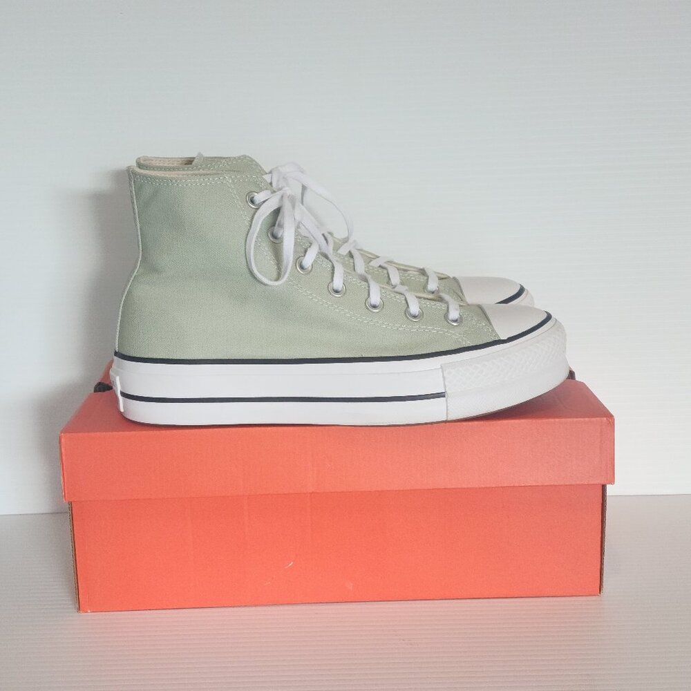 Converse All-Stars Chuck Taylor CTAS Lift Hi Women's Sneakers Size 9 - HAML33